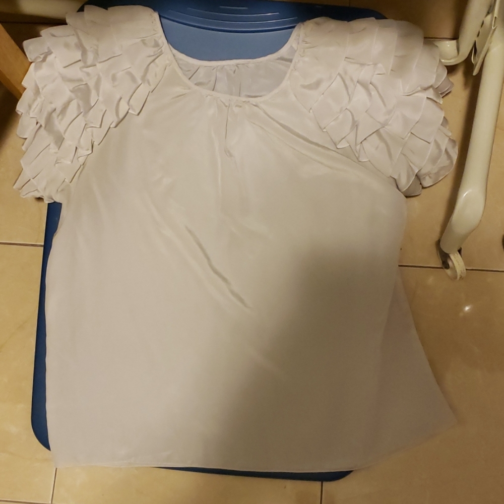 Mayfar vintage ruffled top
